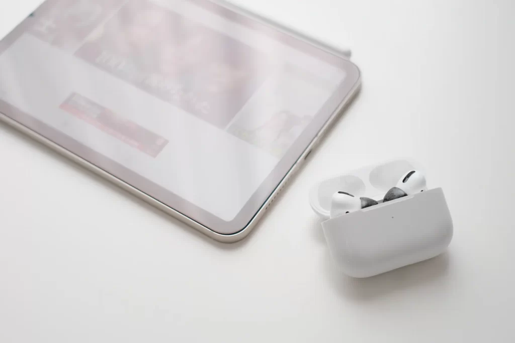 iPad miniとAirPods Proの組み合わせ